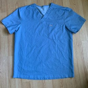 Figs Leon Light Blue Scrub Top Size Large Three Pocket Style #FM1500